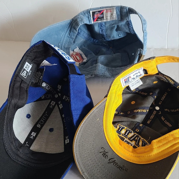 Lot of 3 baseball caps boys Cubs, Vail,Superman - Picture 5 of 8